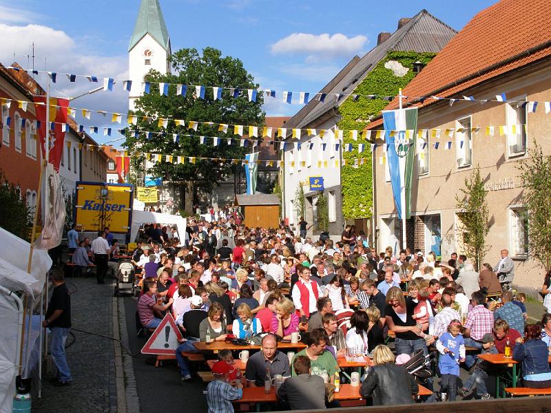 Buerger_09_11.JPG - Am späteren Nachmittag: überall Sonne und gute Laune pur.